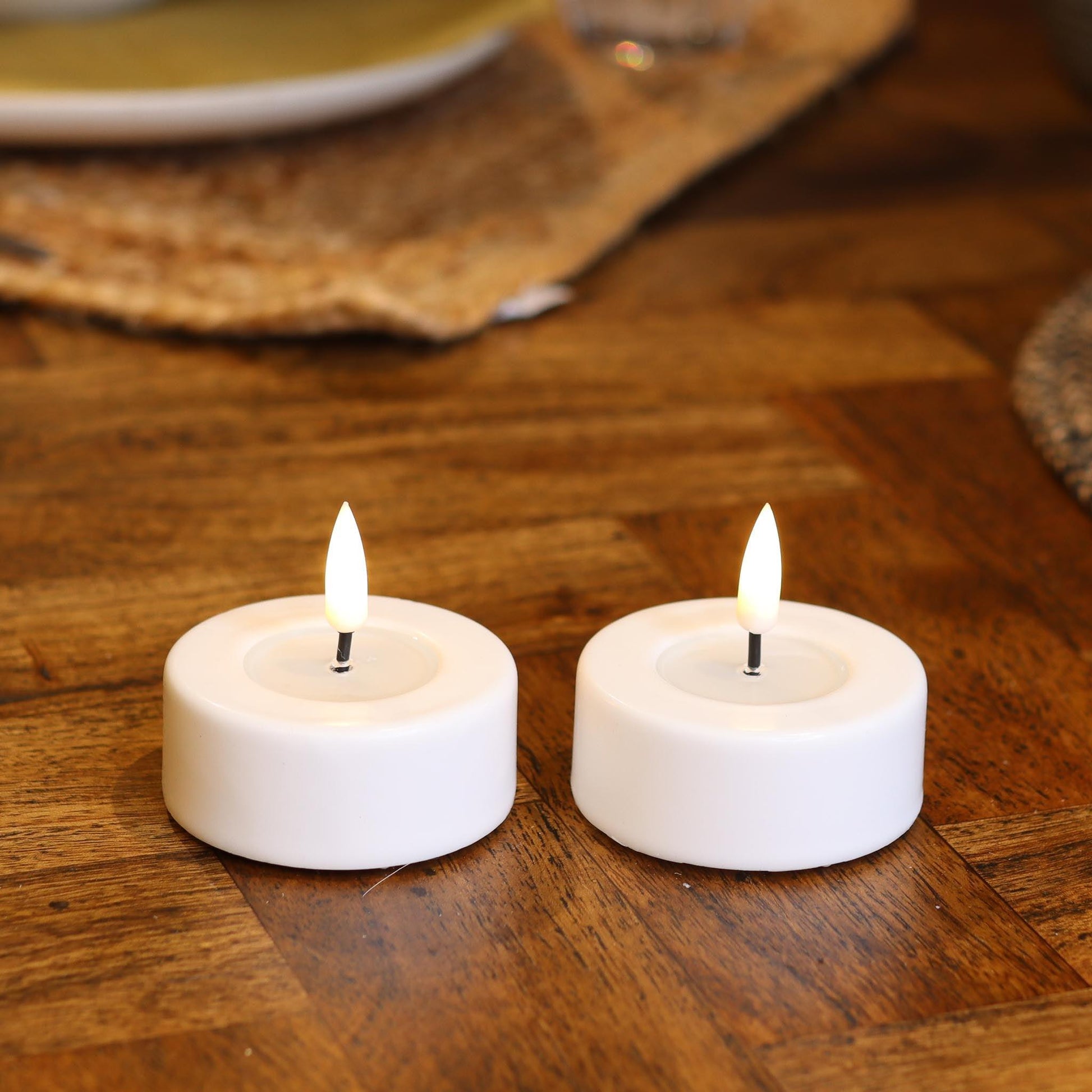 LED Teelichter 2 Stück (große) - Echtwachs - Realistische 3D Flamme - LED Teelichter 2 Stück (große) - Echtwachs - Realistische 3D Flamme - undefined - nordicflame.de Nordicflame-de