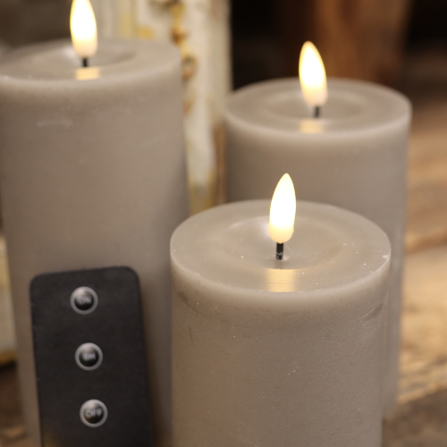 Großes LED-Kerzenset mit 9 Kerzen und Fernbedienung - Grau - Nordicflame-de